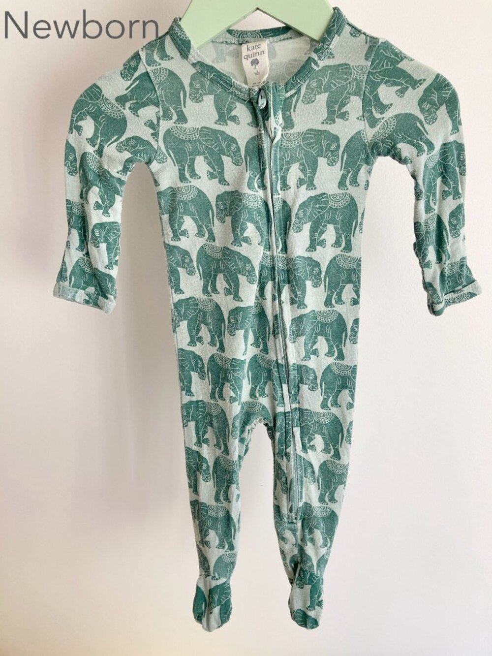 (🎨$3 PLAY) Kate Quinn Newborn Baby Green Elephant Zip Sleeper